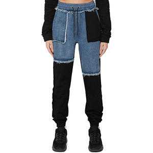 Chándales de mujer de calidad superior con logotipo personalizado Estilo único Tendencia de moda para la temporada de primavera Precios de tarifa de fábrica - Product Image 3