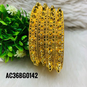 Offre Spéciale Nouveau Plaqué Or 4pcs Bracelets Bijoux Design Mode Femme - Product Image 1