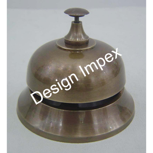 Campana de mesa de latón 100%, superventas, campanas de escritorio de lujo, decoración de Festival de boda, campana de mesa de diseñador grabada al mejor precio - Product Image 3