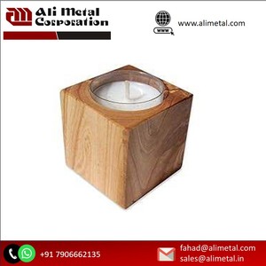 Bougeoir en bois créatif Décoration de fête de mariage de haute qualité Artisanat fait à la main Bougeoir en bois Conception personnalisée disponible - Product Image 3