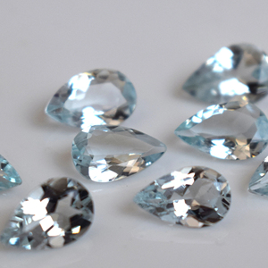 Aguamarina Natural Corte Pera 4x6mm-Aguamarina Suelta Calidad Superior - Product Image 1