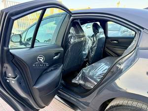 Toyota Corolla SE 2.0L Automatica Berlina Usata 2024 |   Pronto per l'esportazione - Product Image 4