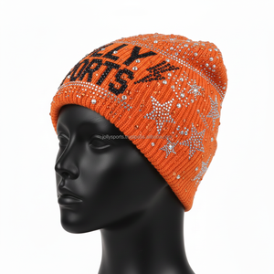 Gorro de punto para mujer, tejido acrílico suave, color naranja, logotipo personalizado tejido con diseño de diamantes de imitación brillantes, gorro jacquard. - Product Image 5