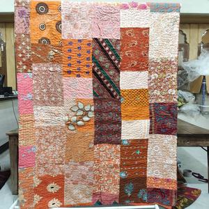 Couverture vintage bohème Kantha, jeté fait main, patchwork multi-assorti, couvre-lit, patchwork Gudri, jeté réversible, couverture pour la maison - Product Image 2
