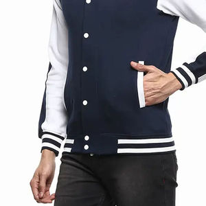 Chaqueta Universitaria de Invierno Personalizada en Color Azul Marino Sólido para Hombre con Mangas Largas de Cuero, Chaqueta Universitaria de Béisbol 100% Algodón para Hombre - Product Image 4