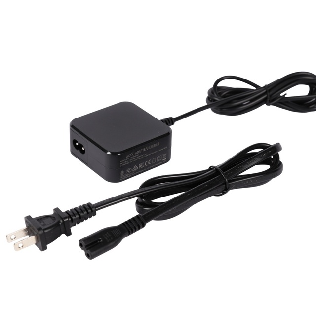 Square 30W USB-C PD 3.0 Charger US/EU Pins C8 Connector 20V 1.5A 15V 2A Laptop GaN Power Adapter Retractable Cable for CE CCC