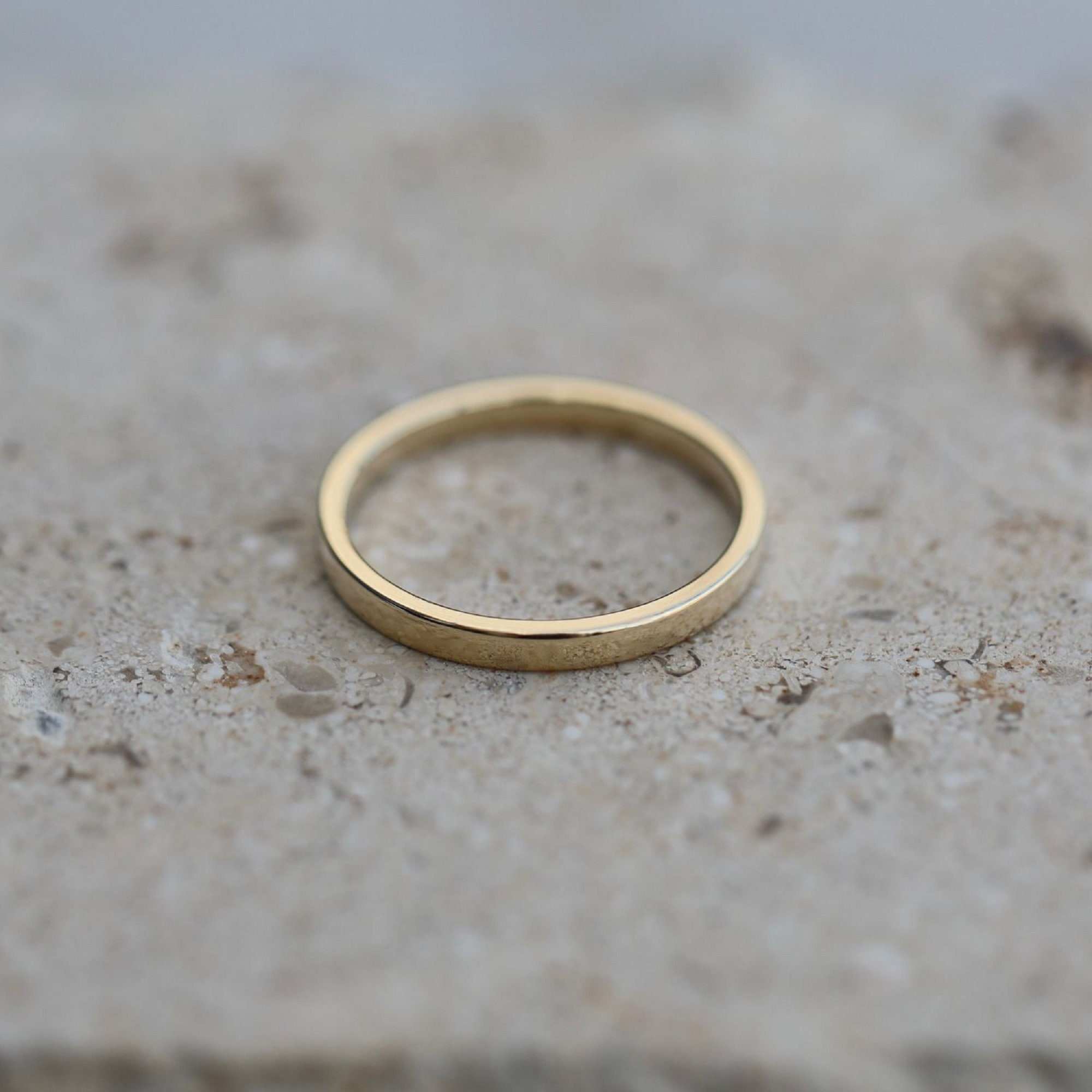 สีเหลืองทอง