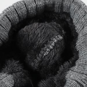 Gorros de Invierno Tejidos Unisex al por Mayor, Gorro con Pompón Personalizado, Gorro de Fútbol, Gorros Acrílicos con Etiqueta Personalizada, Jacquard - Product Image 4