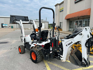 รถแทรกเตอร์มินิ Bobcat CT1025 ปี 2023 มือสองสำหรับขาย รถแทรกเตอร์สำหรับทำฟาร์ม รถแทรกเตอร์ขนาดเล็ก ขับเคลื่อน 4 ล้อ - Product Image 3