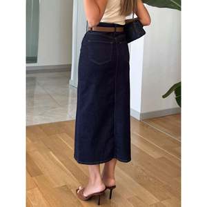 Gonna in denim con spacco frontale e bottoni decorativi, casual, stampata, lunga, a tubino, silhouette dritta, lavata, colorata, per primavera estate - Product Image 3