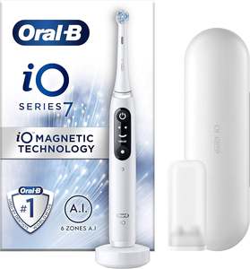 Cepillo de Dientes Eléctrico Oral-B IO Serie 7 para Niños y Adultos, Recargable, con Cerdas Cross Action Negras y Blancas, Tipo de Cerdas Medianas - Product Image 4