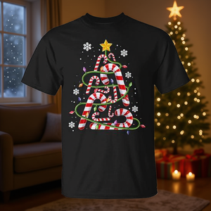 Camiseta Familiar Infantil con Diseño de Árbol de Navidad y Bastones de Caramelo con Luces, Artículos Festivos para las Fiestas - Product Image 3