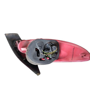 ไฟท้ายขวา PEUGEOT 206 1st Series 6351P1 DW8 (98>03) - Product Image 2