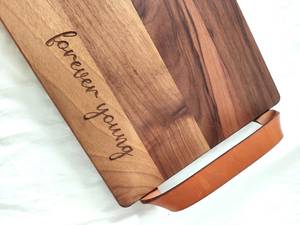 Élégante planche à découper en bois planche à fromage avec couteau en acier inoxydable un ensemble de divertissement élégant - Product Image 6