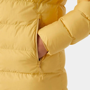 Parka hinchada activa de mujer OEM arena con logotipo personalizado con capucha ajustable y chaqueta acolchada de invierno de burbuja para mujer acolchada - Product Image 4