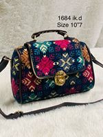 Tas genggam Boho wanita Label pribadi kustom kualitas Premium tersedia dalam berbagai warna dan ukuran untuk dijual dari India