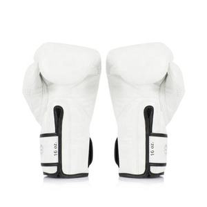 Gants de boxe professionnels Fairtex de qualité supérieure avec poignées respirantes et anti-humidité pour l'entraînement MMA et Muay Thai - Product Image 2