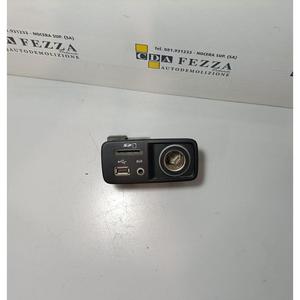 INTERFAZ DE ENTRADA USB/AUX PARA JEEP Cherokee 6ª Serie 13918829-03 (13>) - Product Image 2