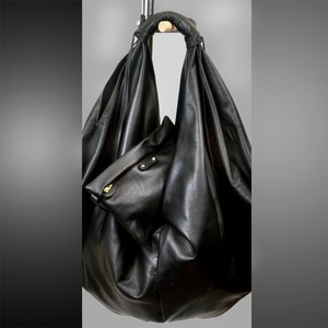 Ladies Genuine Leather Hobo <b>Bag</b> Casual <b>Beach</b> Handbag Easy to Carry Customized Color <b>for</b> <b>Women</b> Summer Use LHB-0098 - Product Image 4