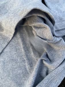 Chemise à manches longues pour homme, de haute qualité, vintage, avec logo personnalisé imprimé DTG, en coton doux et confortable, design décontracté, coupe ample. - Product Image 2