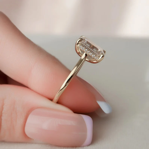 Anillo de Oro Sólido de 14K con Diamante Cultivado en Laboratorio de Corte Esmeralda de 2.30 Quilates y Halo Oculto, Joyería para Mujer, Boda, Compromiso, Fiesta - Product Image 4