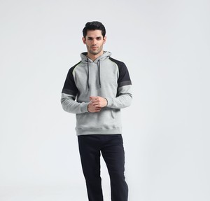Venta caliente de calidad superior transpirable Color sólido ropa deportiva personalizada para hombres Sudadera con capucha temporada de invierno nuevos hombres Sudadera con capucha de moda - Product Image 2