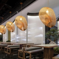 Pantallas para Hotel Restaurante Cubierta Luces Decoración del hogar Pared Luces de techo Lámpara de araña al aire libre Iluminaciones colgantes