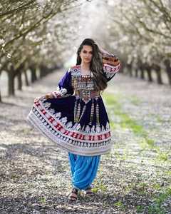 Robe de soirée vintage modeste à prix de gros, dernière collection, broderie florale afghane, dentelle, fermeture éclair, pompons, toutes saisons (printemps-automne inclus) - Product Image 3