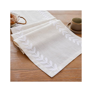 Mettez en surbrillance chaque occasion avec 100% coton brodé Boho chemin de table floral jaune 180 GSM 80 "Inde décor ISO UPS livraison - Product Image 3