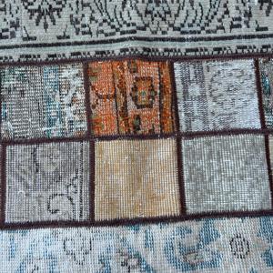 Tapis turc vintage 1,9x6,7 pieds, tapis patchwork blanc - Product Image 5