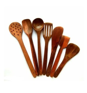 Ensemble d'ustensiles en bois de teck naturel de vente chaude pour la cuisson des cuillères en bois pour la cuisine ensemble d'ustensiles antiadhésifs de haute qualité. - Product Image 1