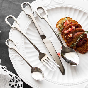 Ensemble de couverts en acier inoxydable faits à la main en argent vaisselle parfaite avec poignée en métal ensembles de couverts pour restaurant et hôtel - Product Image 1