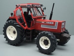 Tractor Agrícola Fiat 115-90 2WD 4WD Diésel, Nuevo y Usado, para Arado, Labranza y Operaciones Pesadas en el Campo - Product Image 2