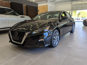 Alti ma 2 5 S FWD 2022, Caja de Cambios Automática, Título Limpio, Sin Accidentes, con Bajo Kilometraje - Product Image 4