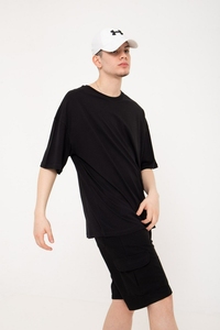 사용자 정의 컬러 % 100 코 튼 캐주얼 도시 <span class=keywords><strong>Streetwear</strong></span> OEM 항목 도매 2023 남자의 대형 맞는 드롭 어깨 t-셔츠 곡선 밑단 - Product Image 3