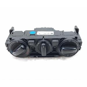 SISTEMA DE CONTROL DE CLIMA VOLKSWAGEN Up 1st Series 1S0820045R (11>) - Product Image 1