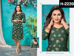 Estampado de rayón de estilo étnico para mujer, ropa de talla grande disponible, informal y de uso diario - Product Image 3