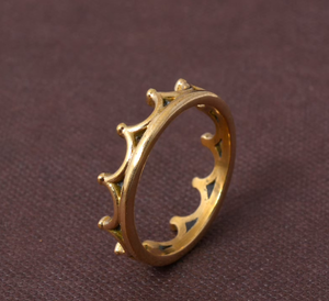 แหวนดีไซน์มงกุฎทองเจ้าหญิงเงางามเป็นพิเศษสำหรับผู้ชายและผู้หญิงไม่ทำให้ผิวแพ้โลหะทองเหลืองไม่เสื่อมเสีย - Product Image 2