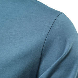 Sweat-shirts pour hommes les plus vendus 100% coton Vêtements d'hiver durables avec technique de broderie Impression numérique Fabriqué au Pakistan - Product Image 2