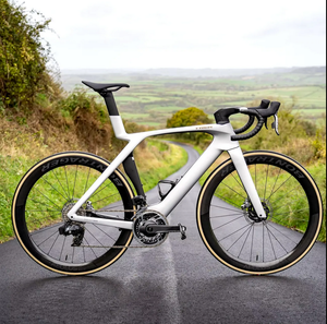 Bicicleta de Carretera TR-EKS MADONE SLR 9 de Alta Calidad, Disponible en Stock - Product Image 1