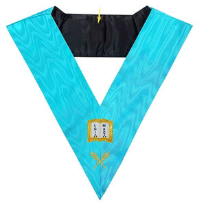 Collier d'insigne à coudre de Regalia maçonnique de matériel en cuir brodé d'expert français - Product Image 3