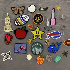 Venta al por mayor 3D esqueleto forma Animal bordado parches logotipo personalizado Halloween hierro-En sombrero parches tejidos Technics costura a granel - Product Image 2