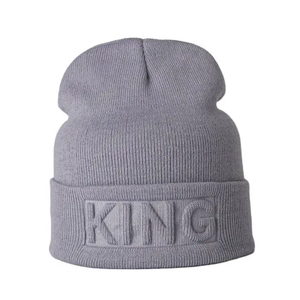 Gorro de lana con relieve personalizado de alta calidad para mujer 100% acrílico invierno liso teñido cálido gorros de diseñador de punto para mujer - Product Image 5