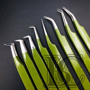 Pinces de qualité supérieure en acier inoxydable durable pour extensions de cils, couleur verte, testées à la main - Product Image 3