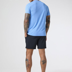 Ensemble de sport respirant 2 pièces pour homme : short de course et t-shirt en coton tricoté, idéal pour l'entraînement estival - Product Image 2