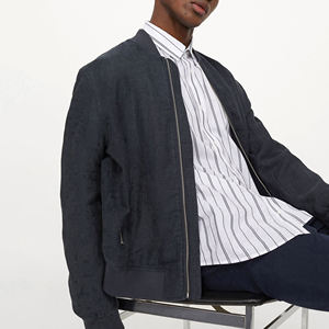 Blouson d'aviateur d'hiver en laine à manches longues de haute qualité du fabricant direct pour hommes avec logo personnalisé et éclairage de rue sans col - Product Image 5