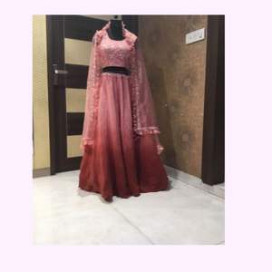 Lehenga choli Partywear lehenga para mujer Diseñador Nupcial lehenga blusa Vestido indio Boda - Product Image 1