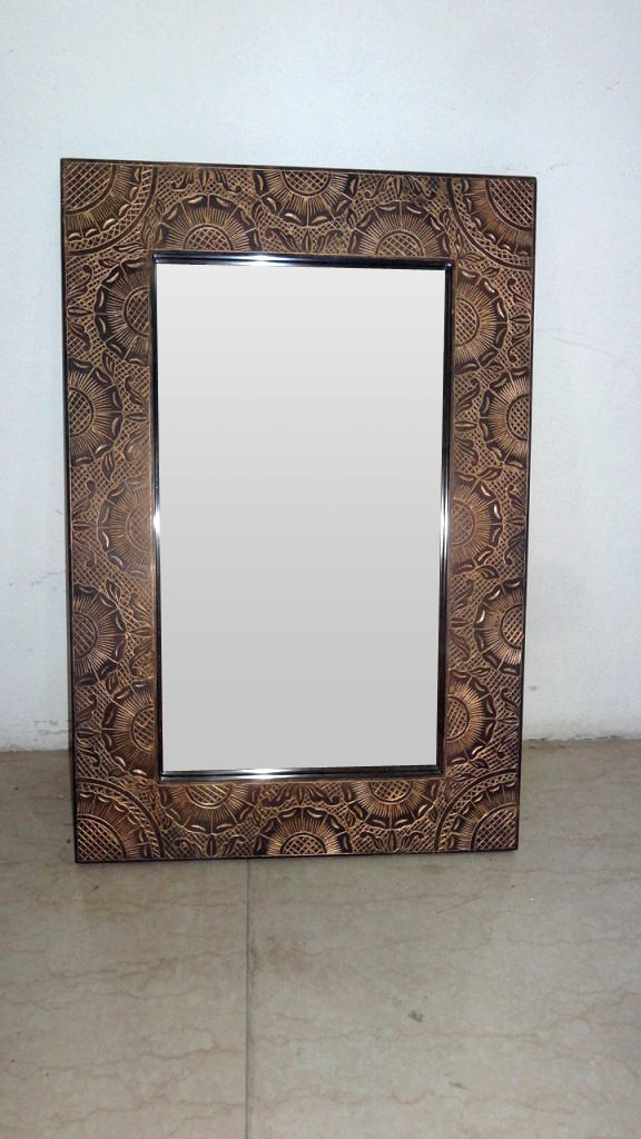 กระจกติดผนัง