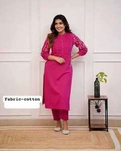 Conjunto de Kurti y Pantalón de Algodón Puro de Secado Rápido para Todas las Temporadas de Pintex Embroidery, Mejora tu Atuendo de Oficina, Comodidad Diaria, Elegancia para Fiestas - Product Image 1