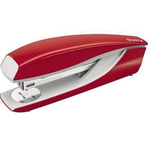 เครื่องเย็บกระดาษ Leitz NeXXt 5504 รุ่น 24/6 24/8 26/6 แบบยึดติด/ถอดได้/เย็บตะปู  ยึดกระดาษได้ 40 แผ่น (80 กรัม/ตร.ม.) พร้อมลวดเย็บ 200 ตัว รุ่น 24/6  วัสดุโลหะ/พลาสติก สีแดง - Product Image 1